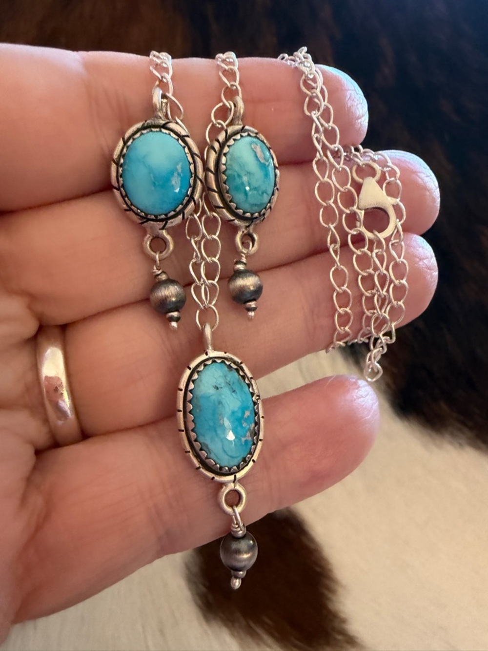 ❤️ Sierra Bella Turquoise 20” Sterling ADJ Necklace 5mm Desert Pearl Dangles 10G